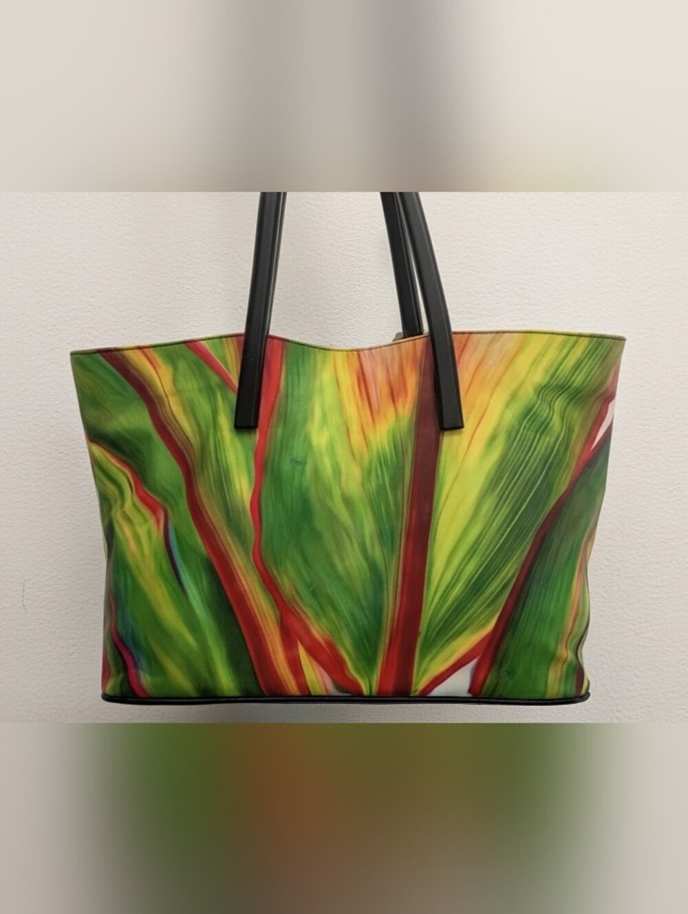 Rachael Ray Nappa leather ti leaves tote bag